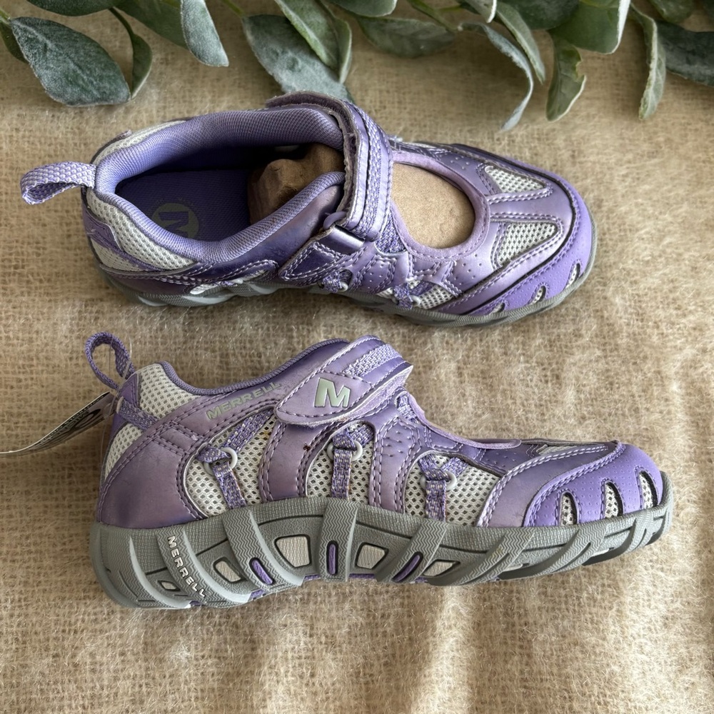Merrell Waterpro Jump Kids shoe in Shiny Pastel Lilac size 13